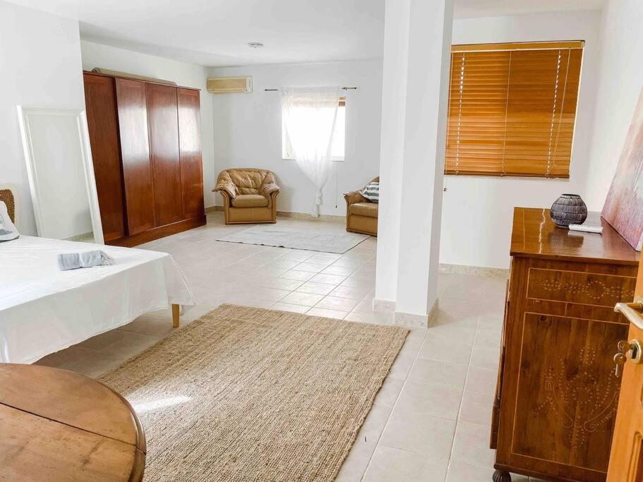 City Penthouse With Roof Terrace And Sea Views Валетта Экстерьер фото