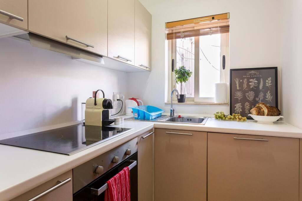 City Penthouse With Roof Terrace And Sea Views Валетта Экстерьер фото